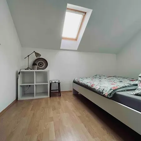 Kunterbunt Apartment Gera